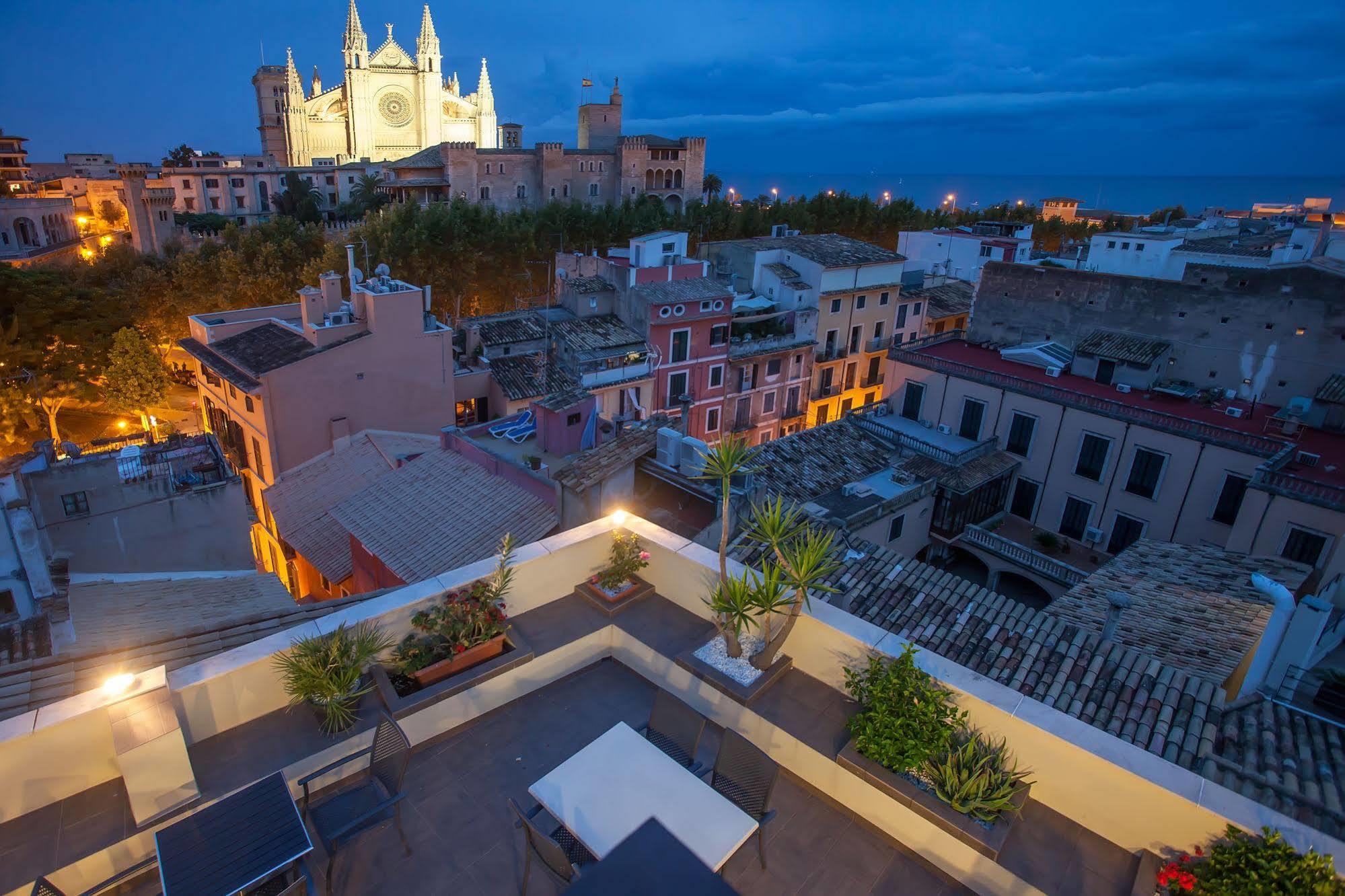Apuntadores 8 Palma Exterior foto